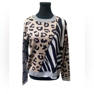 Chic Animal Print Women's Sweater GUC S